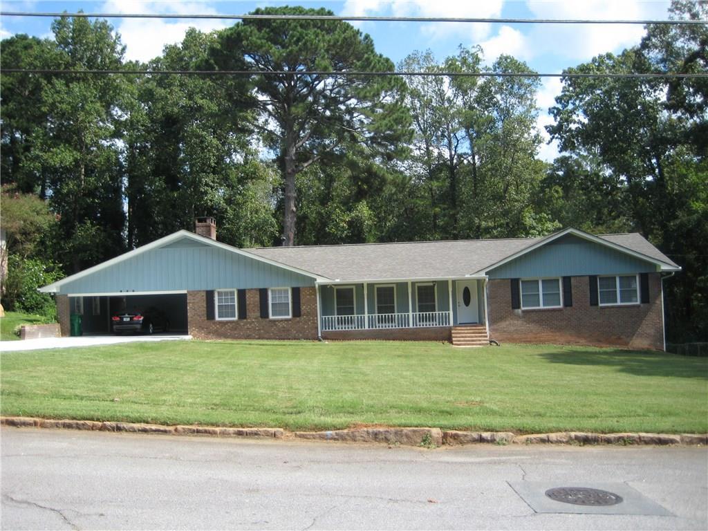 850 Valley Creek Dr., Stone Mountain, GA 30083