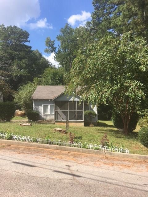 745 Reverend D L Edwards Dr., Decatur, GA 30033