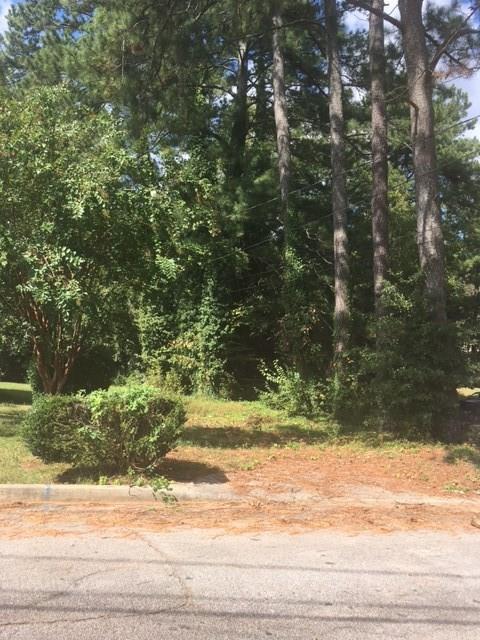 749 Reverend D L Edwards Dr., Decatur, GA 30033