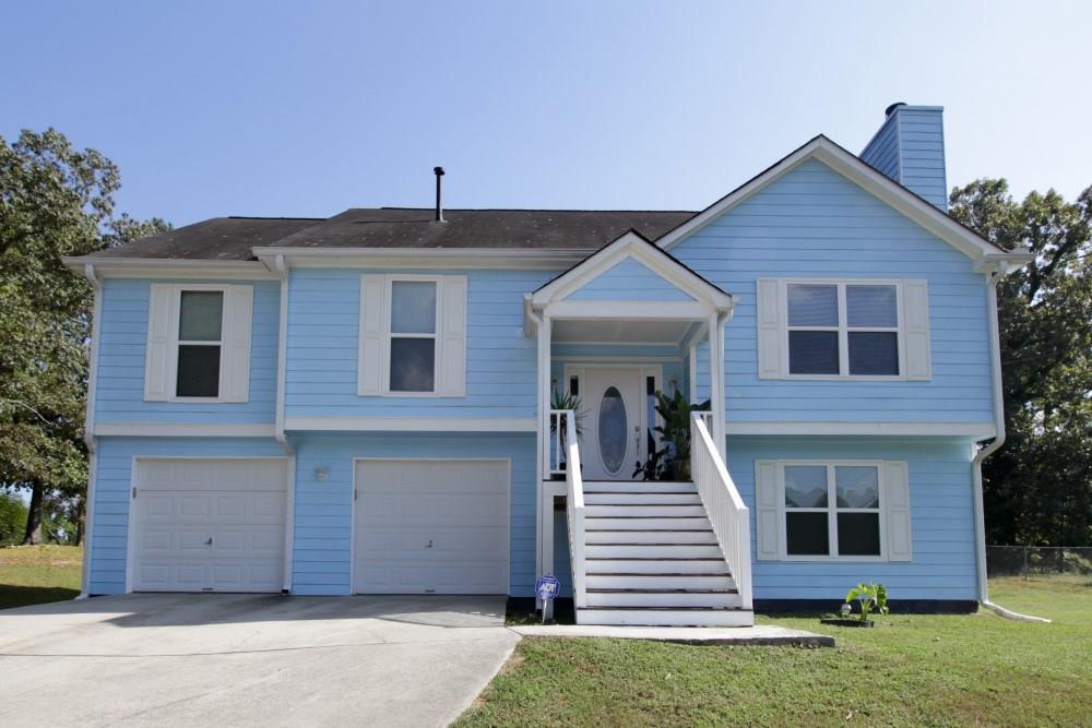 2825 Brookton Ln., Dacula, GA 30019