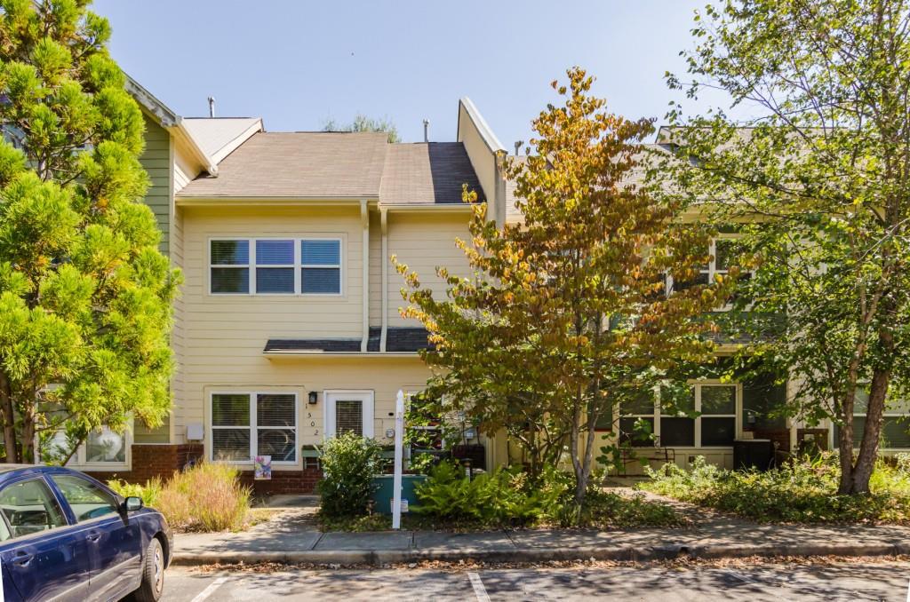 1502 Dancing Fox Rd., Decatur, GA 30032