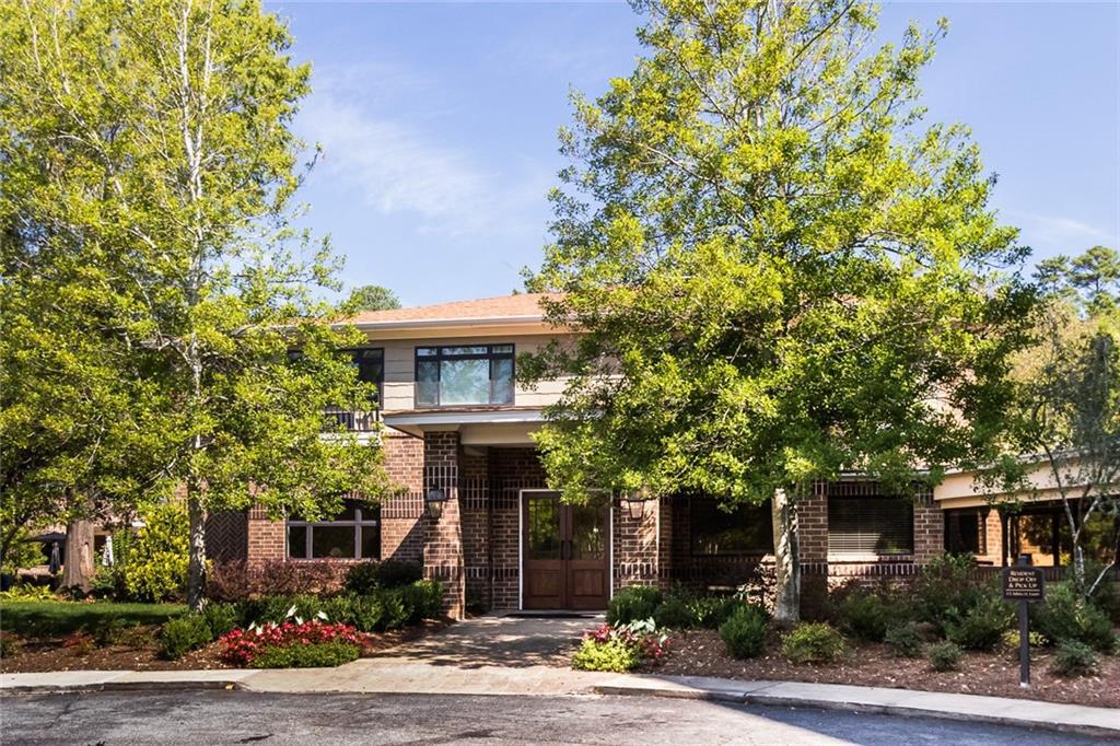 1800 Clairmont Lake #424, Decatur, GA 30033