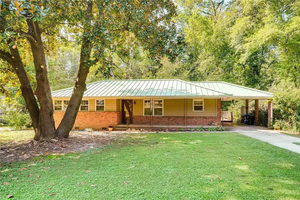 2592 NE Woodacres Rd., Atlanta, GA 30345