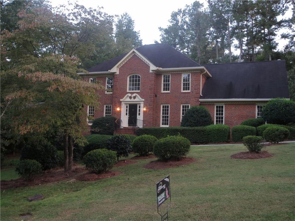 687 Haralson Dr., Lilburn, GA 30047