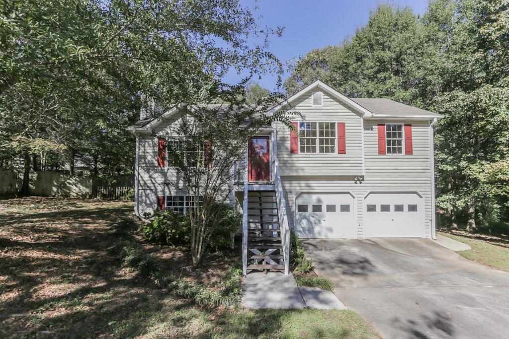 64 Streamview Tr., Douglasville, GA 30134