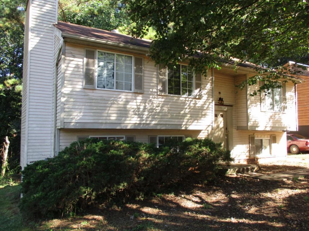 2066 Kimber Tr., Stone Mountain, GA 30088