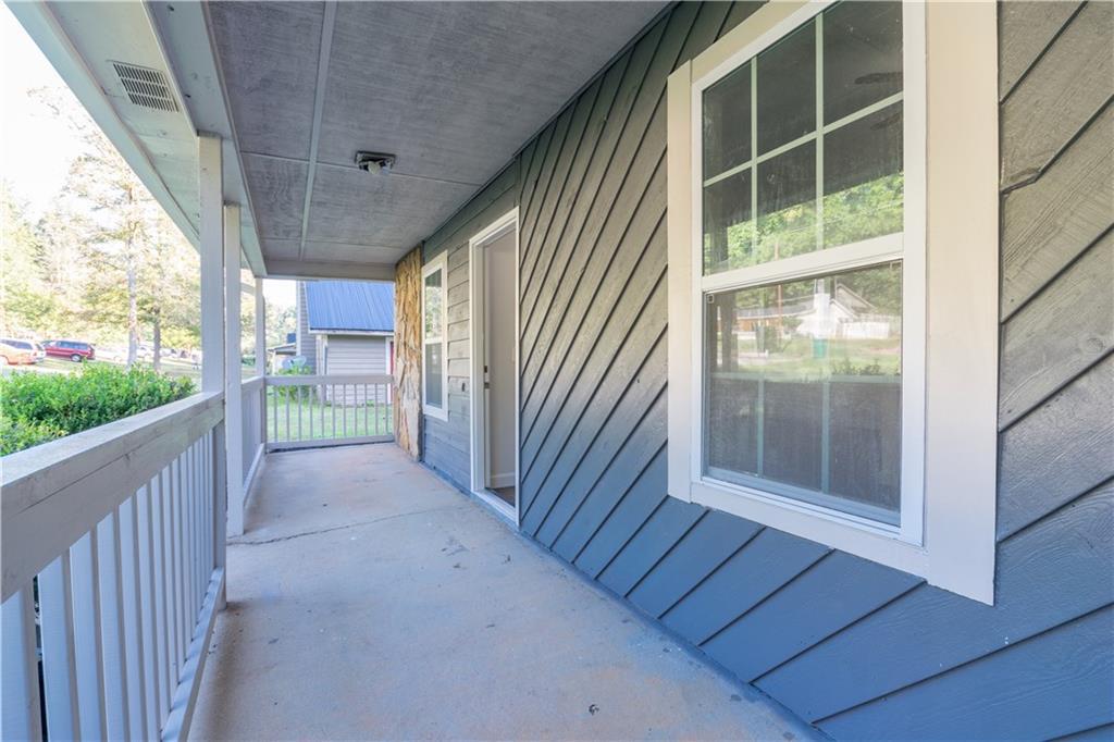 2139 Valley Oaks Dr., Smyrna, GA 30080