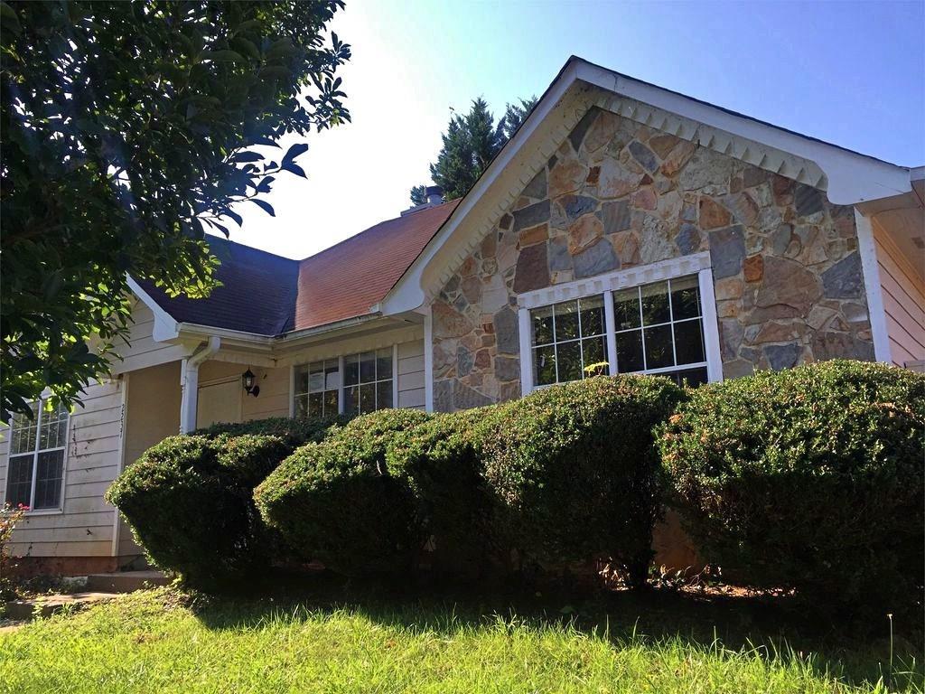 2237 Ramblewood Cir., Decatur, GA 30035