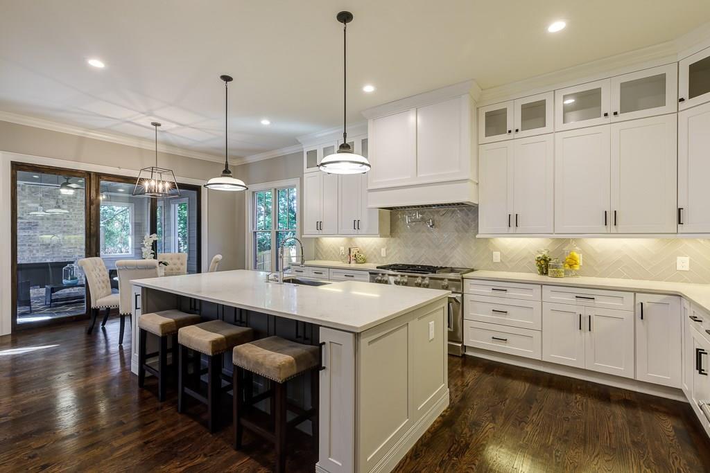 5368 Harris Cir., Dunwoody, GA 30338