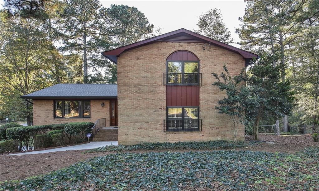 3911 Locklear Way, Atlanta, GA 30360