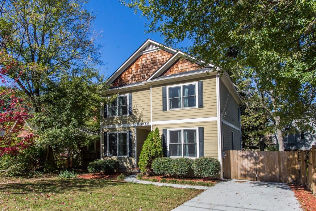 2076 Bolton Rd., Atlanta, GA 30318