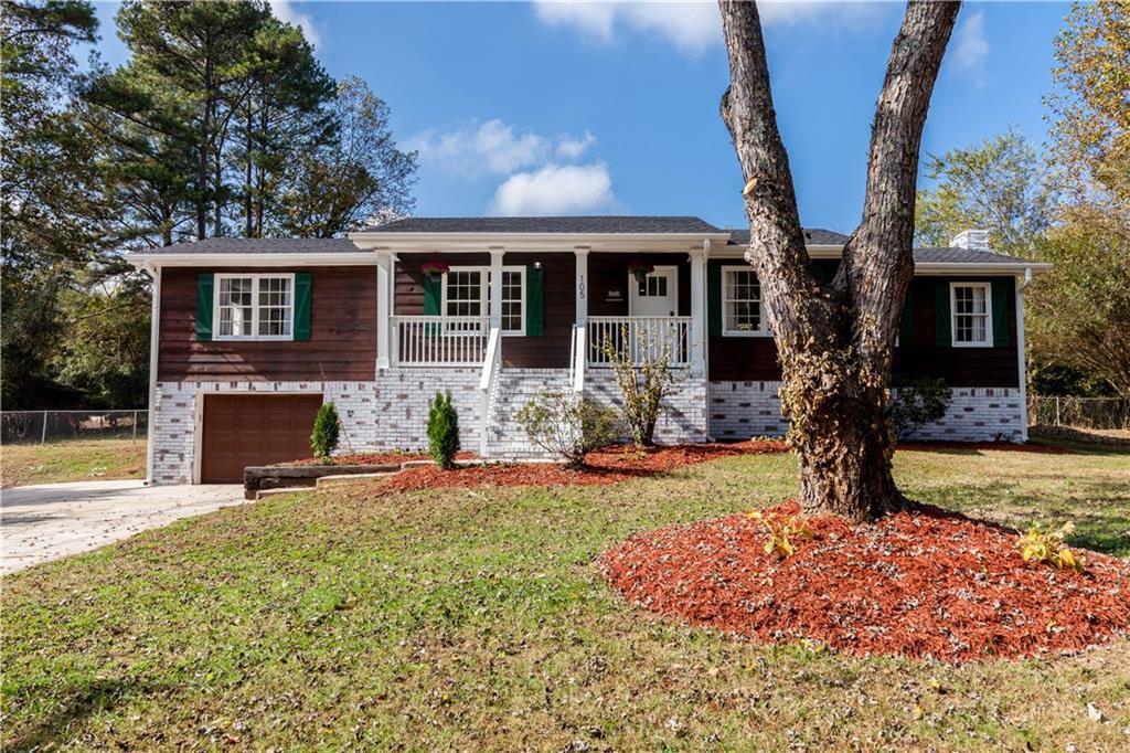 105 Little Brook Dr., Woodstock, GA 30188