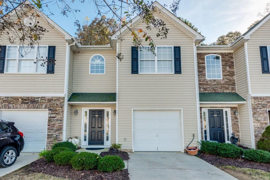 161 Creekwood Dr., Woodstock, GA 30188