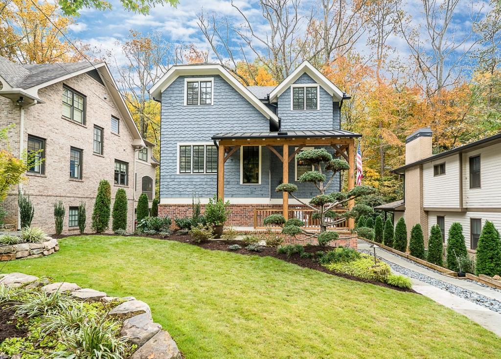 1729 Hummingbird Ln., Atlanta, GA 30307