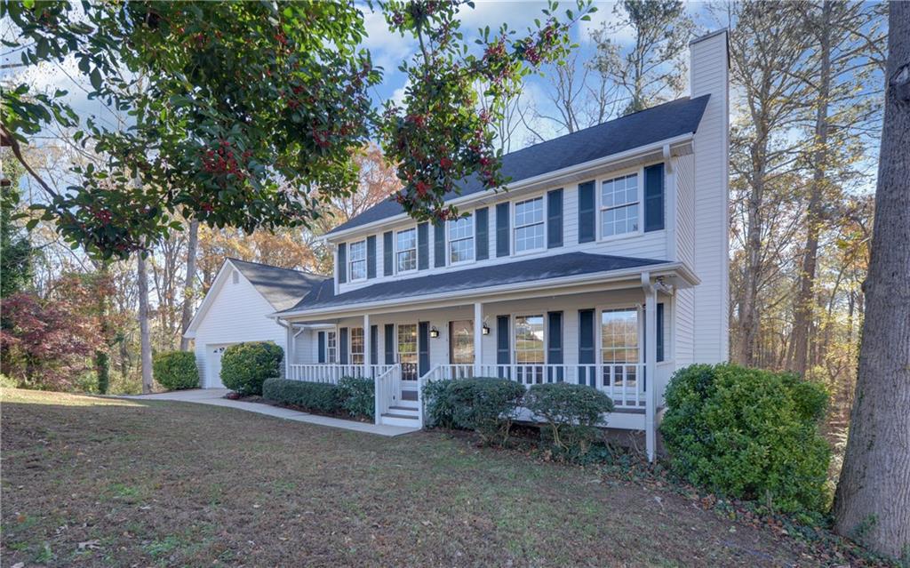 3560 Ridgewood Cir., Gainesville, GA 30504