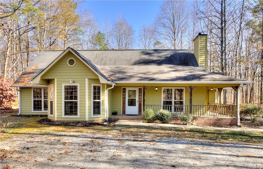 598 Northwoods Dr., Ball Ground, GA 30107