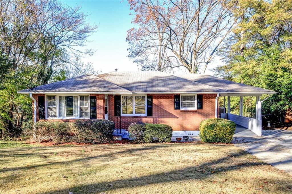 2393 Marion Cir., Decatur, GA 30032