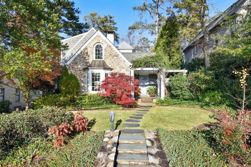 31 Golf Cir., Atlanta, GA 30309