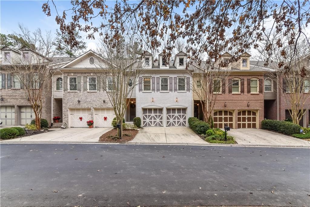 2642 Long Pointe, Roswell, GA 30076