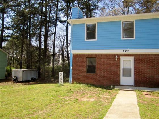 2389 Cragstone Ct., Lithonia, GA 30058