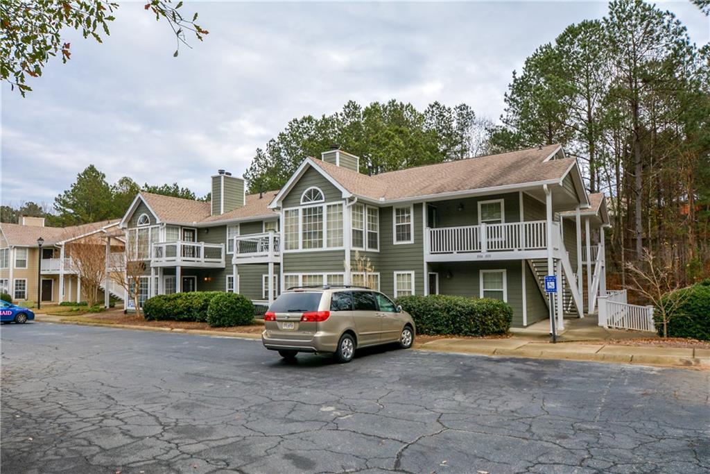 1010 Berkeley Woods Dr., Duluth, GA 30096