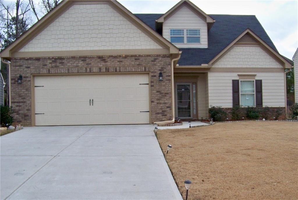 5051 Saphire Ct., Douglasville, GA 30135