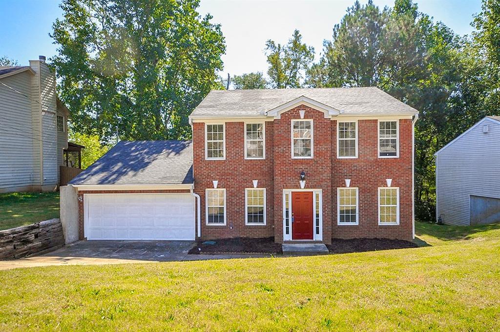 3597 Beacon Ct., Ellenwood, GA 30294