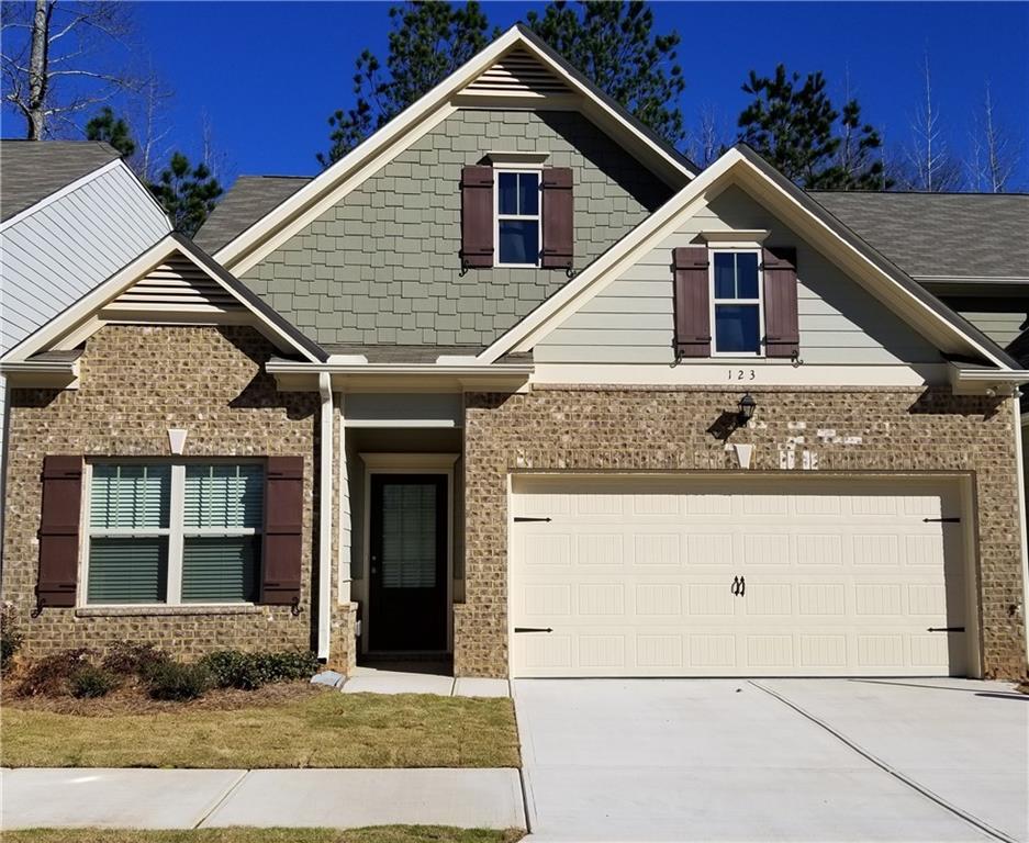 108 Hickory Village Cir., Canton, GA 30115
