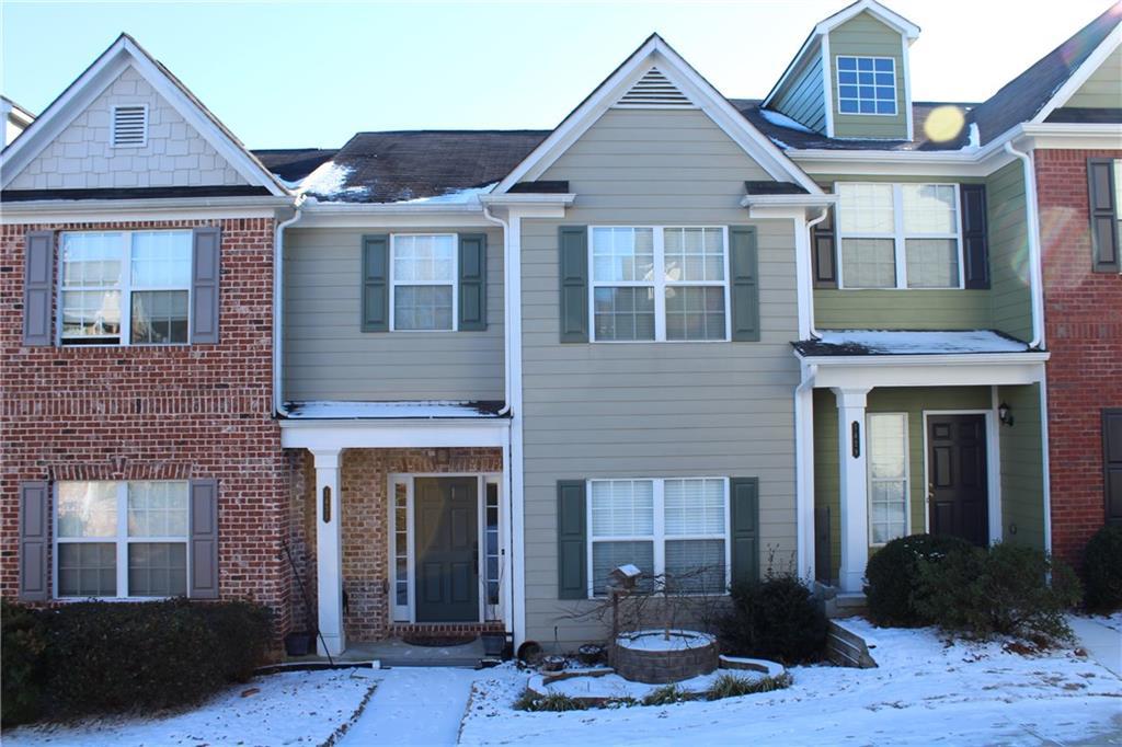 1431 Bay Overlook Dr., Woodstock, GA 30188