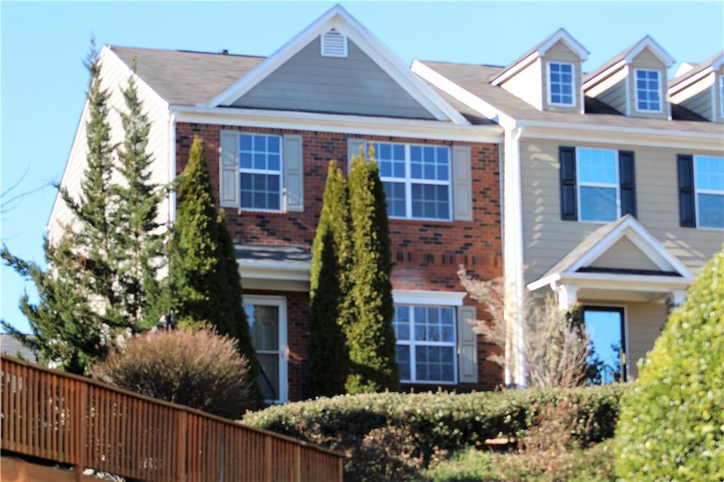 615 Market Place Ln., Woodstock, GA 30188