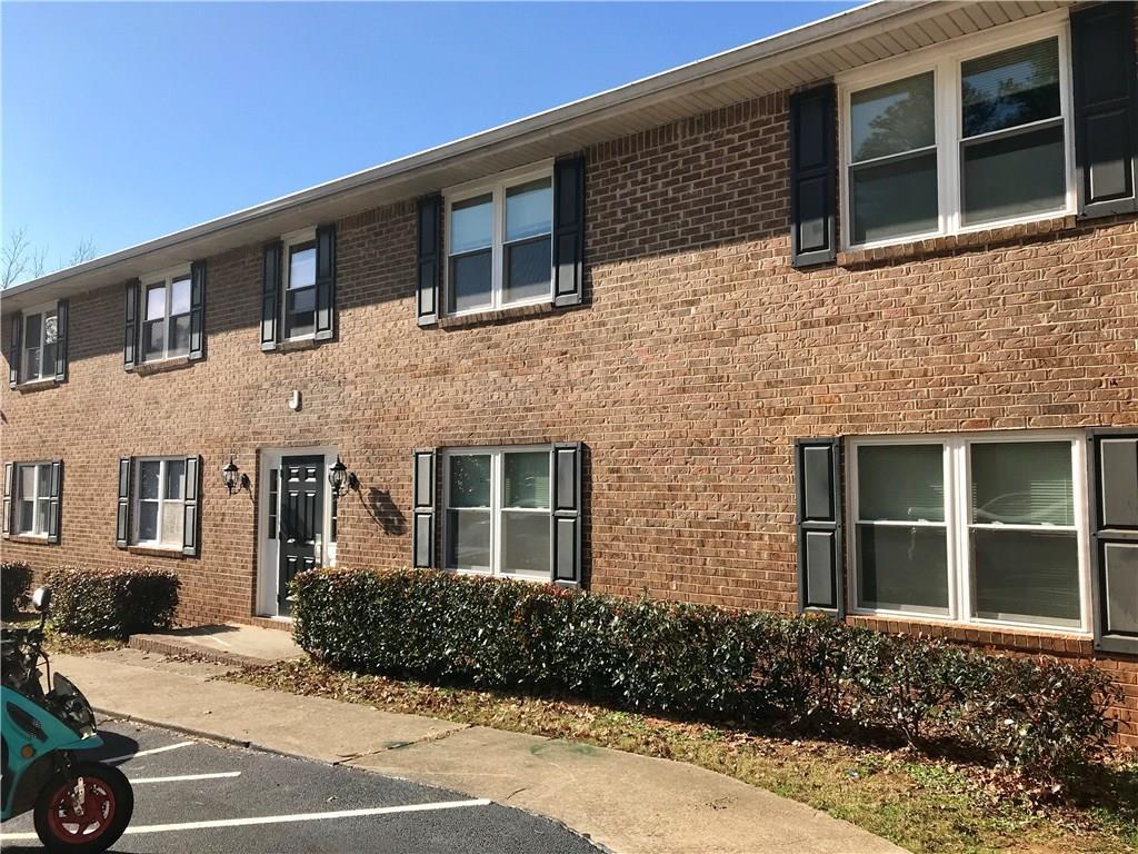 393 Stone Mountain St., Lawrenceville, GA 30046