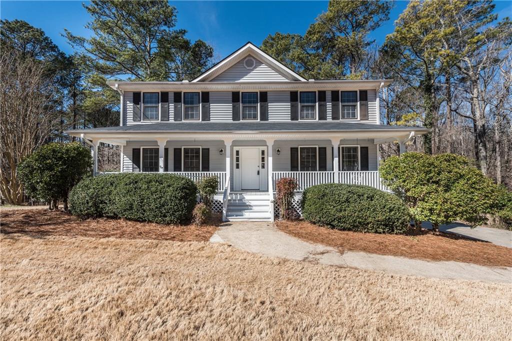 124 Junaluska Dr., Woodstock, GA 30188