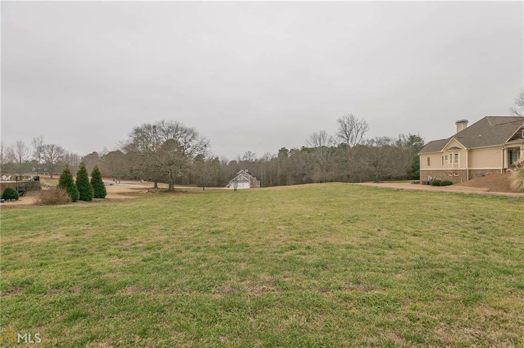 445 Fox Valley Dr., Monroe, GA 30656