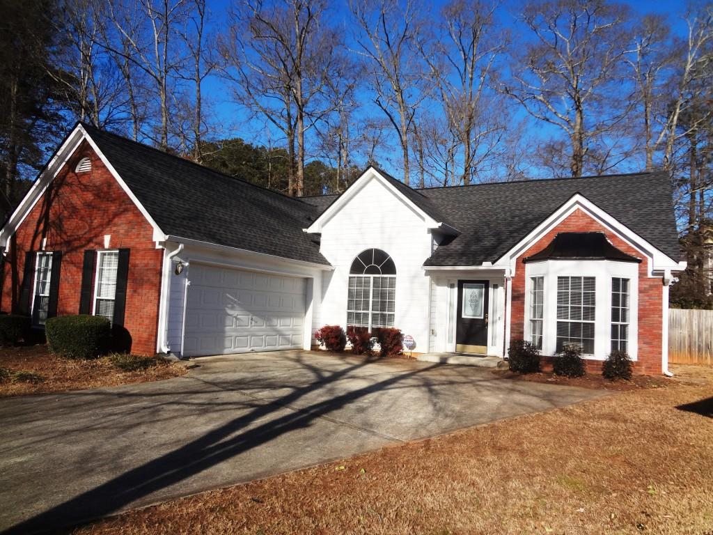461 Laurel Springs Ct., Lawrenceville, GA 30044