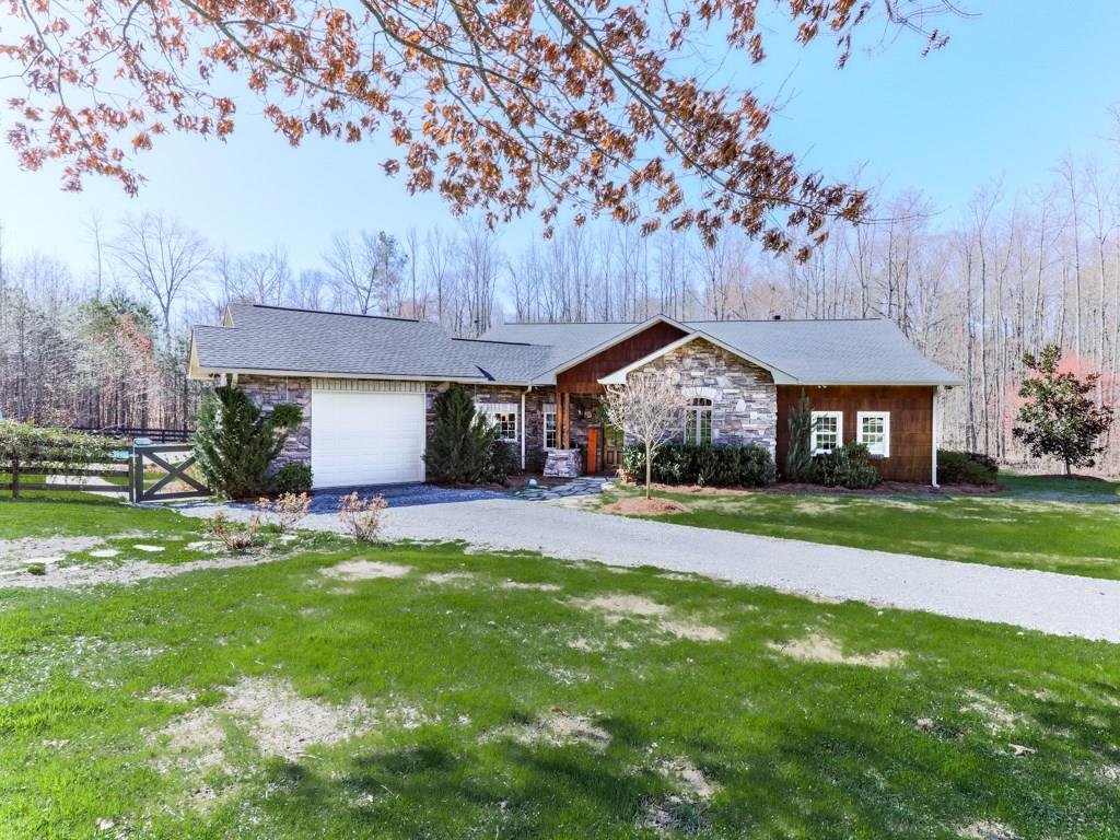 86 Olive Branch Cir., Jasper, GA 30143