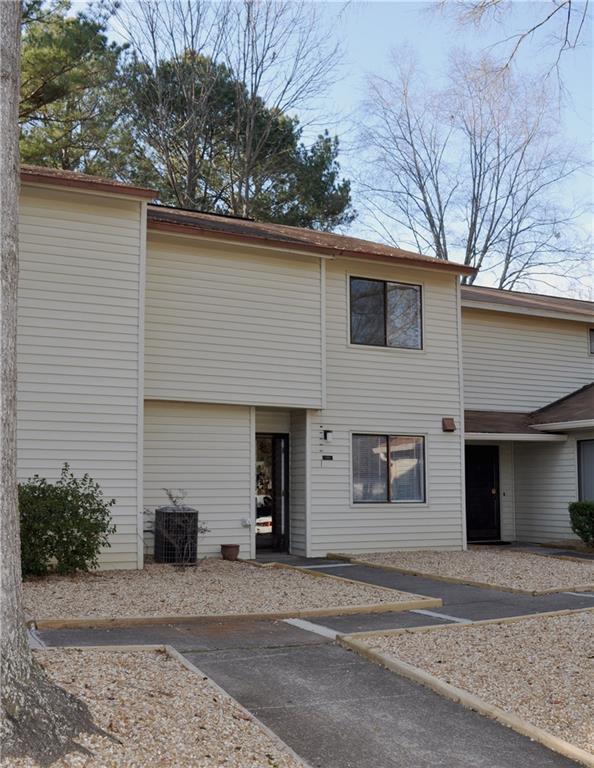 1100 Country Ct., Lawrenceville, GA 30044