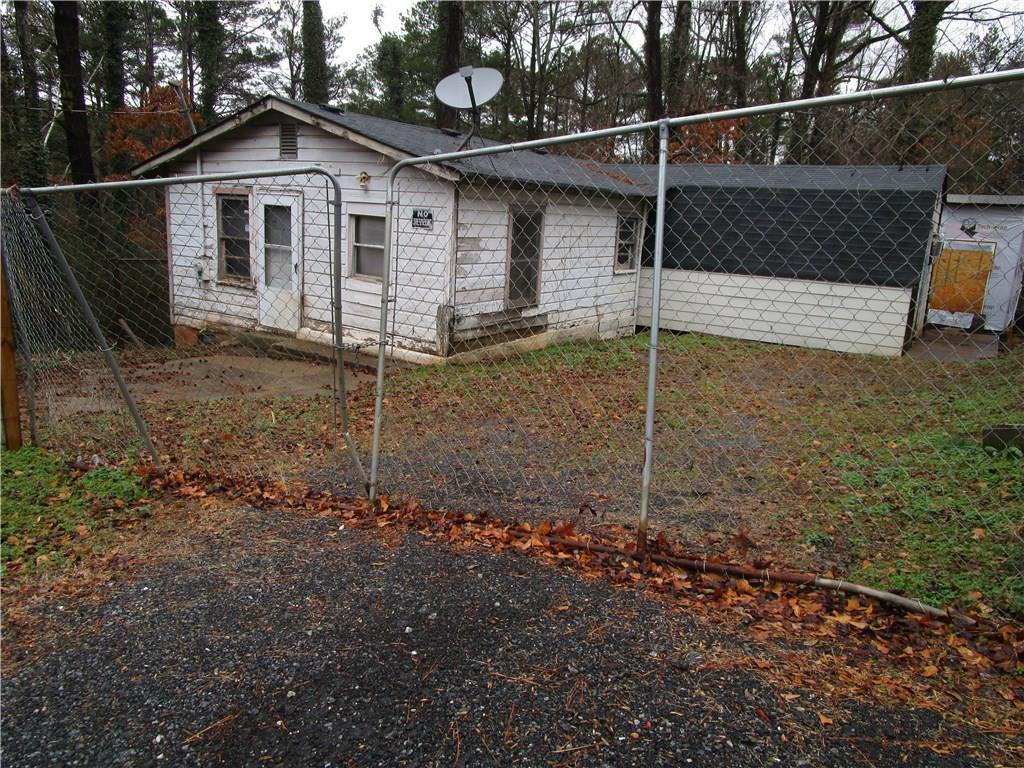 109 First St., Woodstock, GA 30188