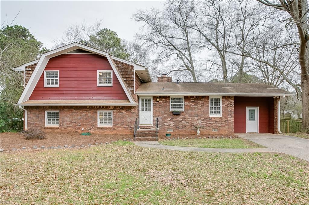 1642 Carolyn Dr., Stone Mountain, GA 30087