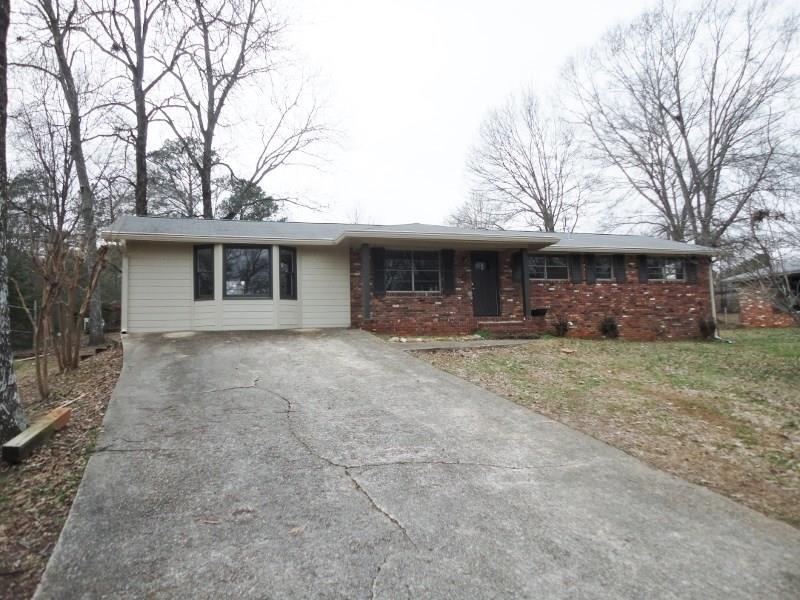 3833 Coral Ln., Douglasville, GA 30135