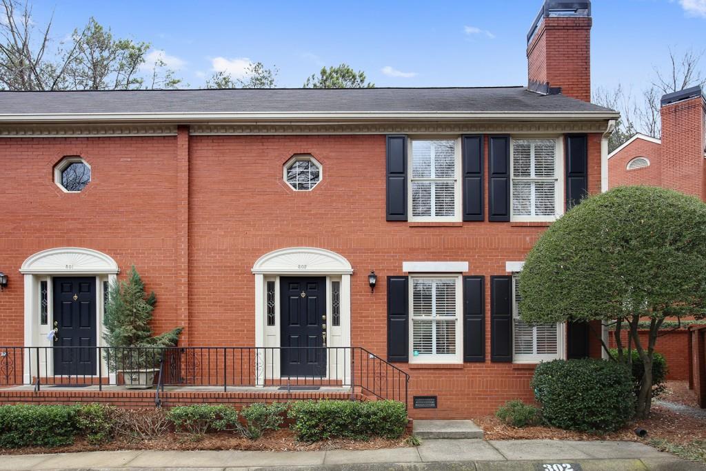302 Defoors Mill Dr., Atlanta, GA 30318