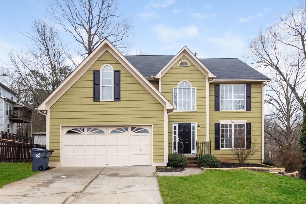 878 Whitehaven Ct., Lawrenceville, GA 30043