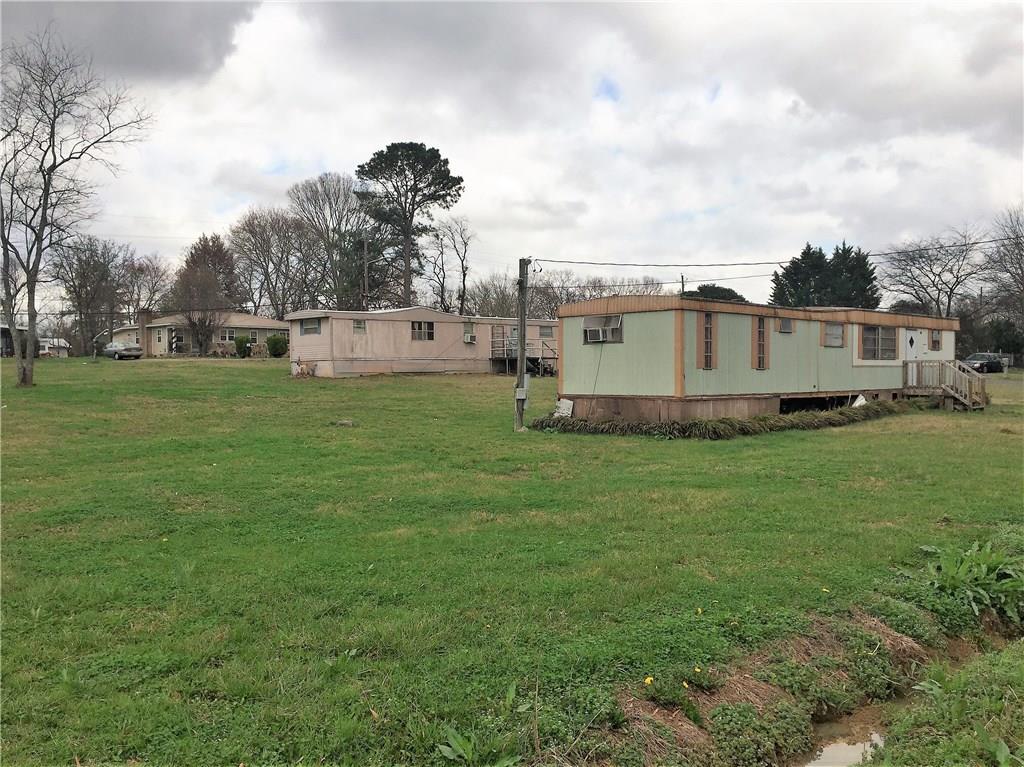 102 E George St., Adairsville, GA 30103