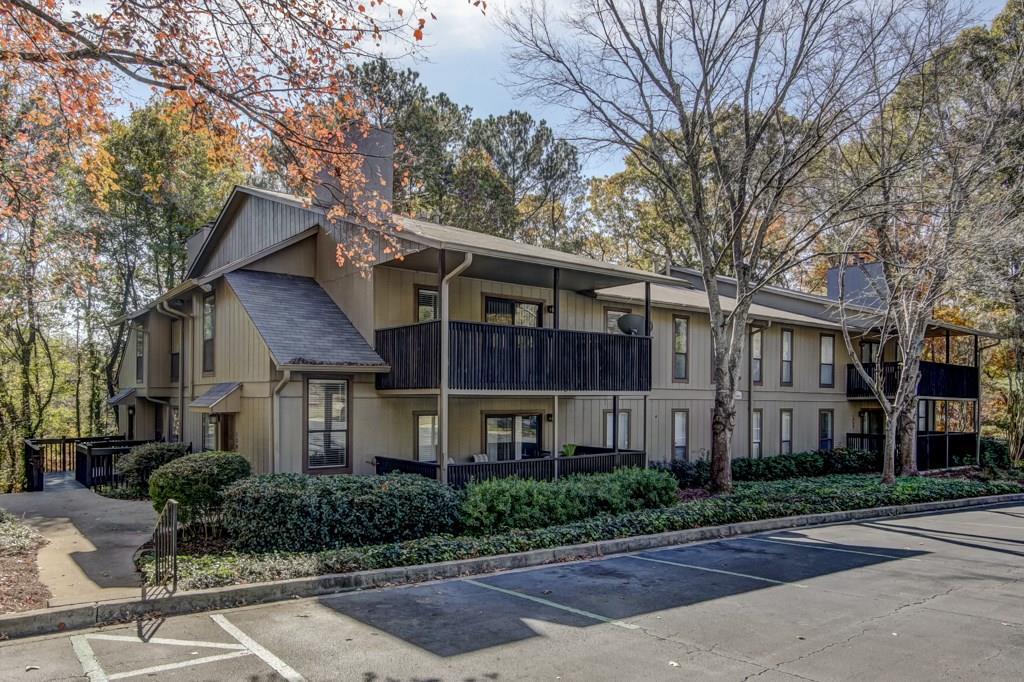 1301 Cumberland Ct., Smyrna, GA 30080