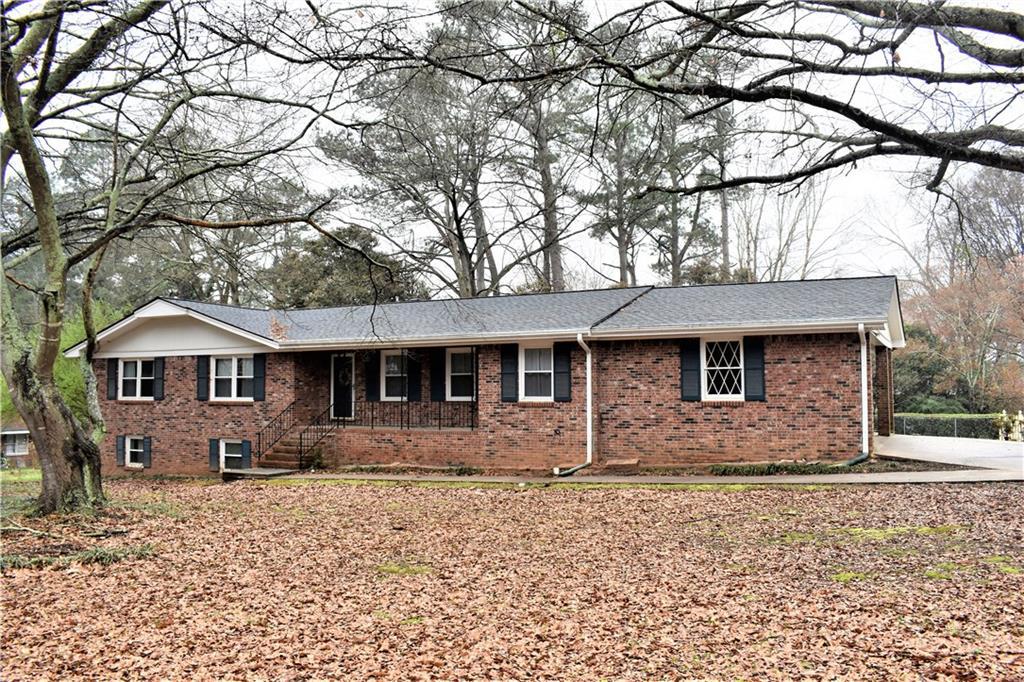 425 Pine Forest Dr., Lawrenceville, GA 30046