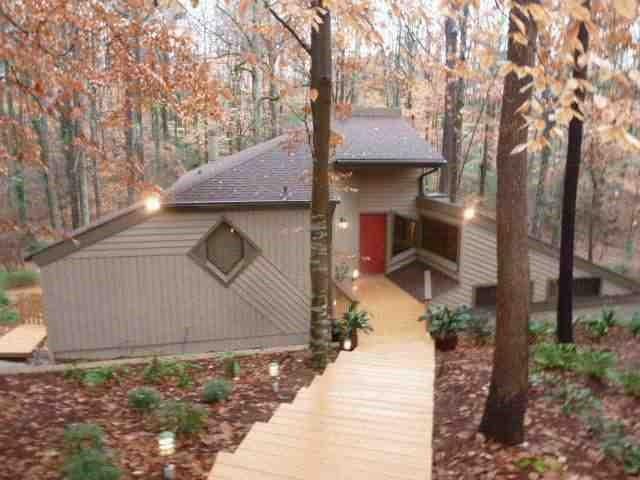 102 Lakeshore Dr., Marietta, GA 30067