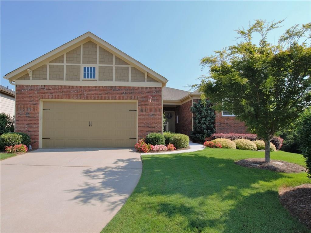 3237 Black Gum Ln., Gainesville, GA 30504
