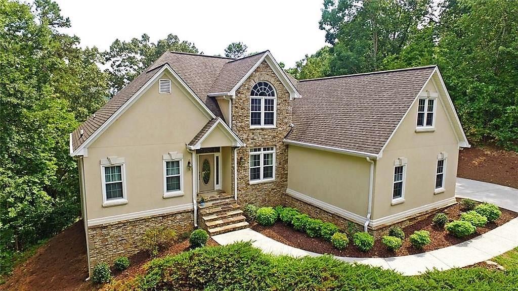 4768 Shirley Rd., Gainesville, GA 30506