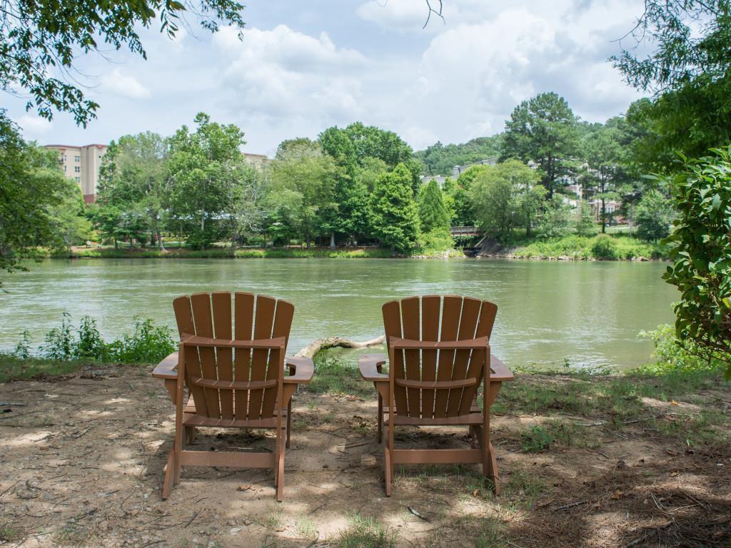 1100 Riverbend Club Dr., Atlanta, GA 30339