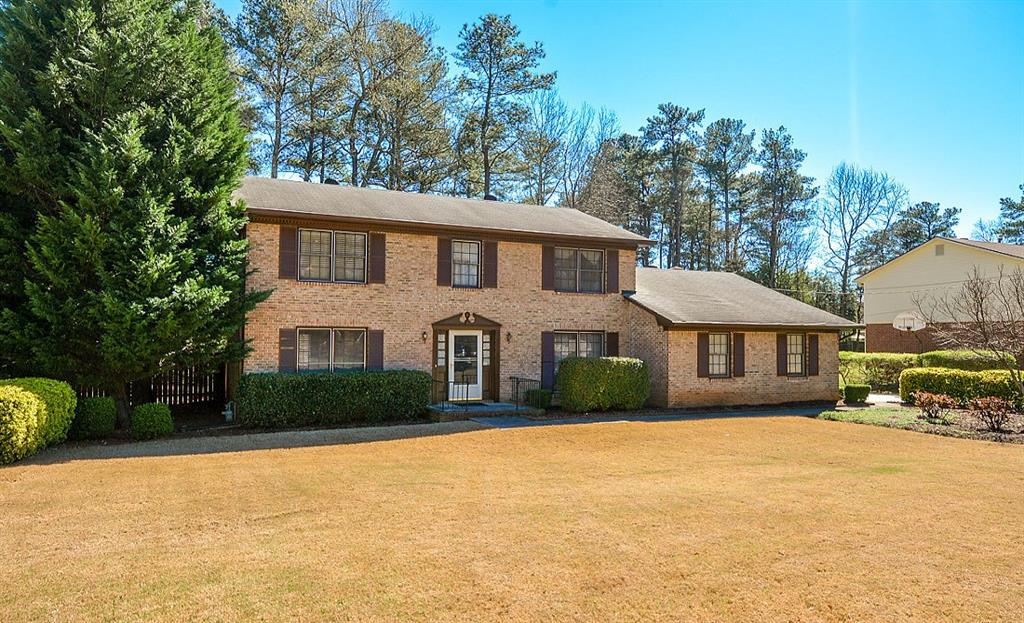 5664 Seville Ln., Stone Mountain, GA 30087
