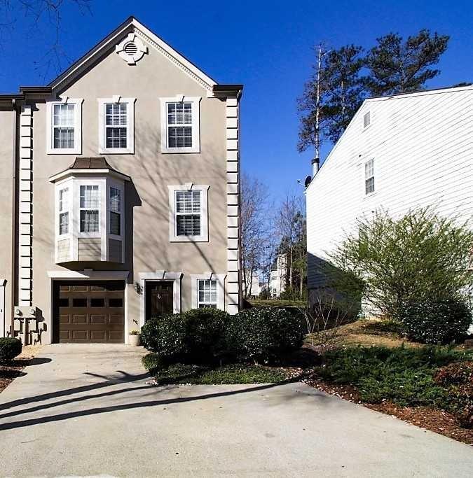 988 Vintage Pointe Dr., Lawrenceville, GA 30044